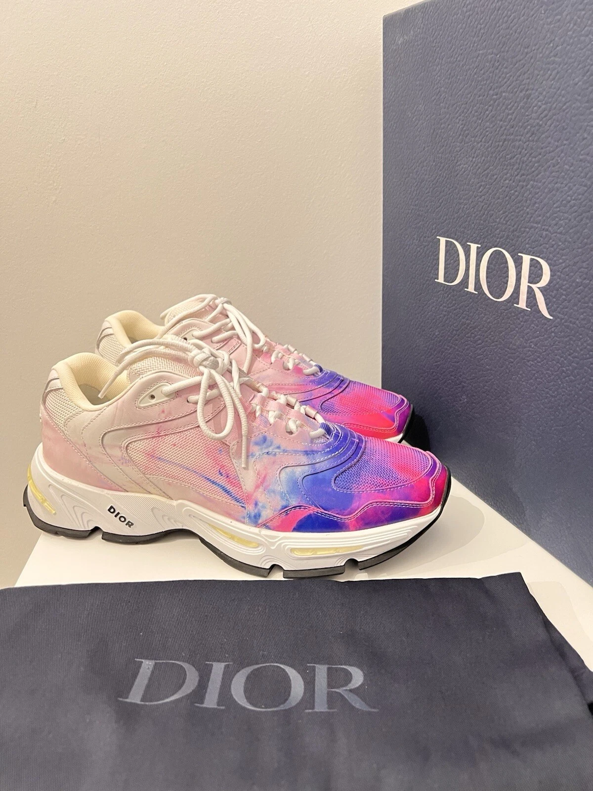Baskets homme DIOR CD1 blanc bleu rose taille UK8 EU42 neuves et boite