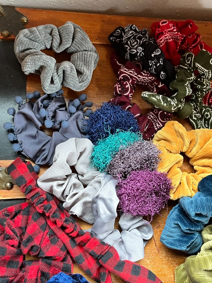 Large Lot of Red & Black Buffalo Check Blue & Gray Velvet Maroon & Black Hankie  - Image 3 of 4