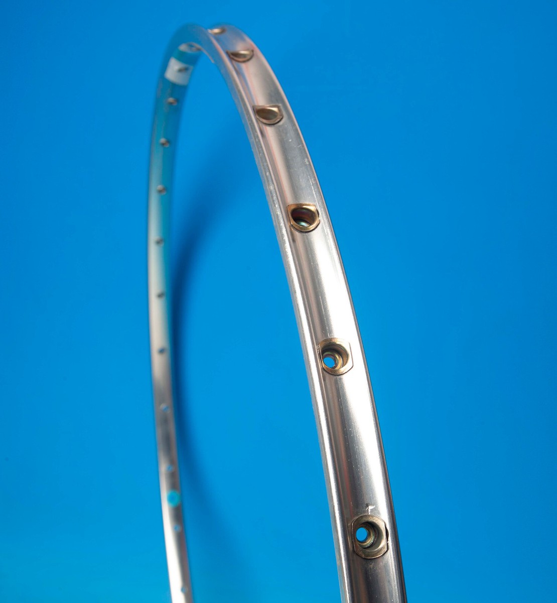 パーツ Campagnolo OMEGA,WOLBER AT20,MAVIC 650c パーツ Campagnolo OMEGA,WOLBER AT20,MAVIC 650c Defect