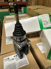 one new Schneider XD4PA24 Joystick controller metal with ZDPA203 ZD•PA203