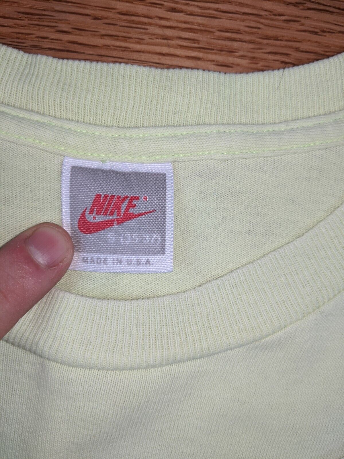 Vintage T Shirt Tee 90s Single Stitch Nike Intern… - image 3