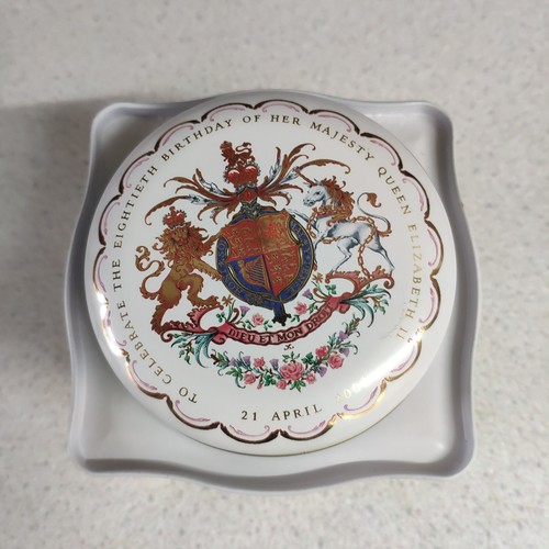 QEII 21 April 2006 Queen Tin The Royal Collection Saint James Palace Tea Coffee - Picture 13 of 15