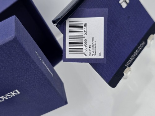NUOVI orecchini a goccia Swarovski Attract Pearl Mini Hoodium - taglio pera bianco 5563119 - Foto 4 di 17