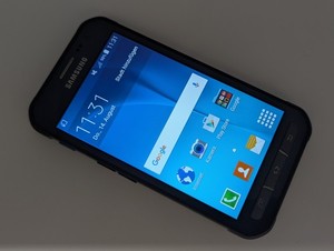 Samsung Galaxy Xcover 3 8GB Grau Outdoor Smartphone G388F ✅