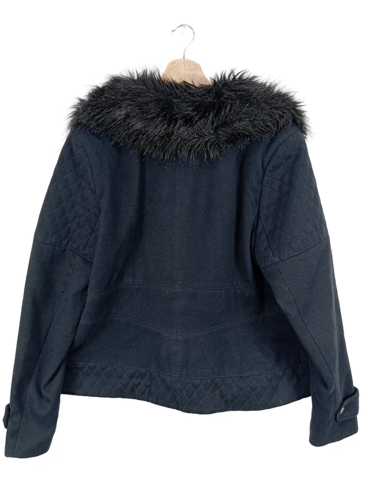 F&F Abrigo corto Mujeres Abrigo Talla EU 46 negro look casual - Imagen 2 de 4