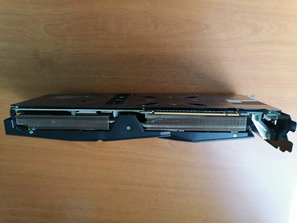 ASUS NVIDIA GETFORCE GTX1070-08G-GAMING-OC Edition - Photo 3/4