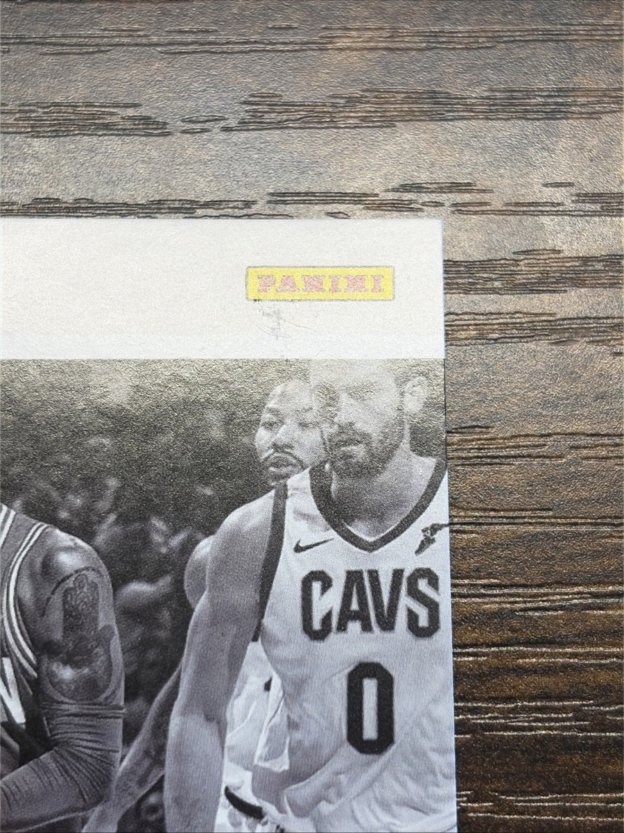 2017-18 Panini Cornerstones - Cornerstones Relic Autographs Kyrie