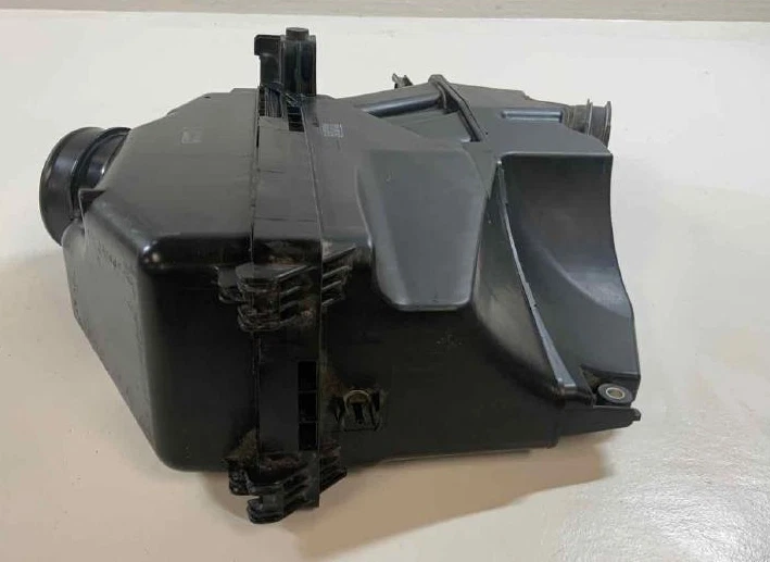 Limpiador de caja de admisión de aire Toyota 4Runner 2003-2009 4,0 L 6 cilindros Foto 3 de 4