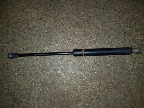 BMW 5 Touring E39 Motorhaubenstrebe vorne rechts 51238174866 3.00 33753246