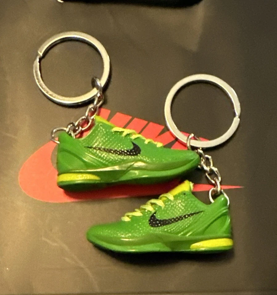 Mini Zapatilla deportiva negra Mamba Kobe 3D llaveros bolsa vitrina y caja de zapatos Foto 4 de 4