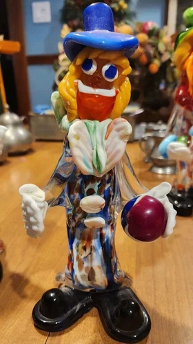 DEFECTIVE Smiling Murano Glass Clown Red Ball Blue Hat varigated millifi G3D