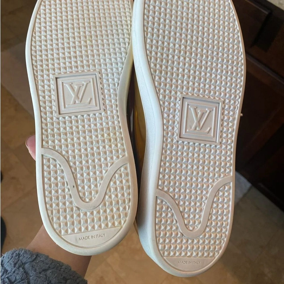 Gold Louis Vuitton Frontrow运动鞋,尺寸 37.5 — 第 4/4 张图片