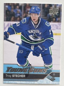 🛢️ Troy Stecher 2016-17 Upper Deck Young Guns Rookie #475 Edmonton Oilers