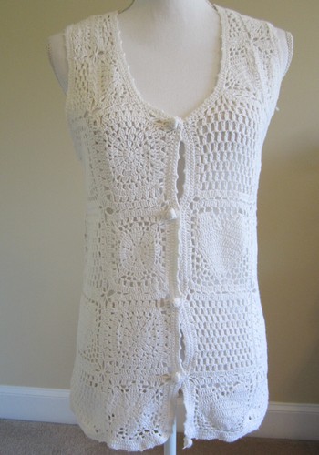 Vintage Junior's 90's White Knit Vest Size Large