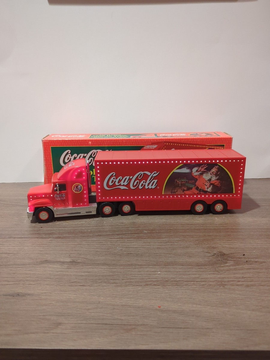 【限定1,000台】コカコーラ　トレーラー　ラジコン　フォード　1:32 限定1,000台コカコーラ フォード トレーラー ラジコン 1:32 2006年