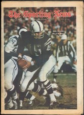 SPORTING NEWS 11/30 1968 Earl Morrall; Piccolo; Rams; Otto; Darrel Carrier; &c