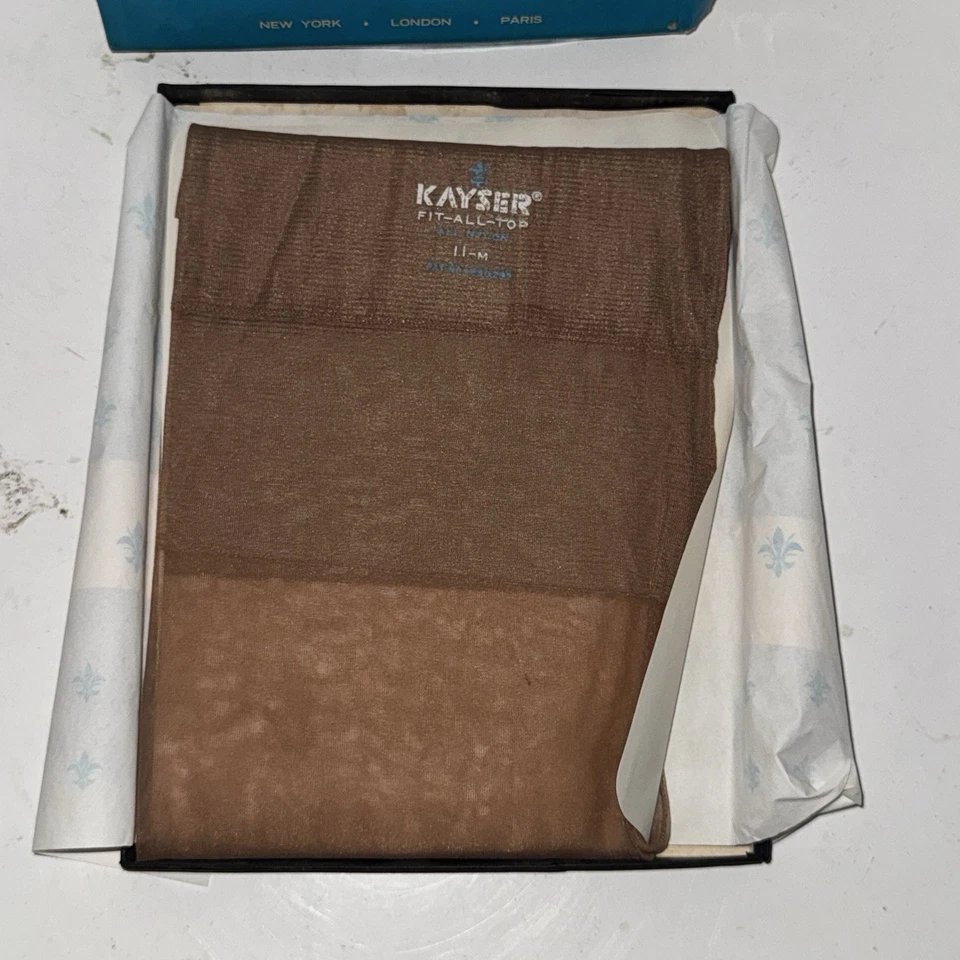 Vintage Kayser Nylon Stockings 11-M Fit-All-Top Mocha Brown w/ Original Box - Image 4 of 4