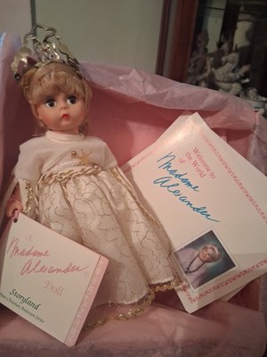 Madame Alexander Hans Christian Andersen Little Snow Queen Doll 8''
