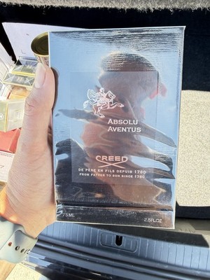 Creed Absolu Aventus Eau de Parfum Spray 2.5 fl oz Regular Size