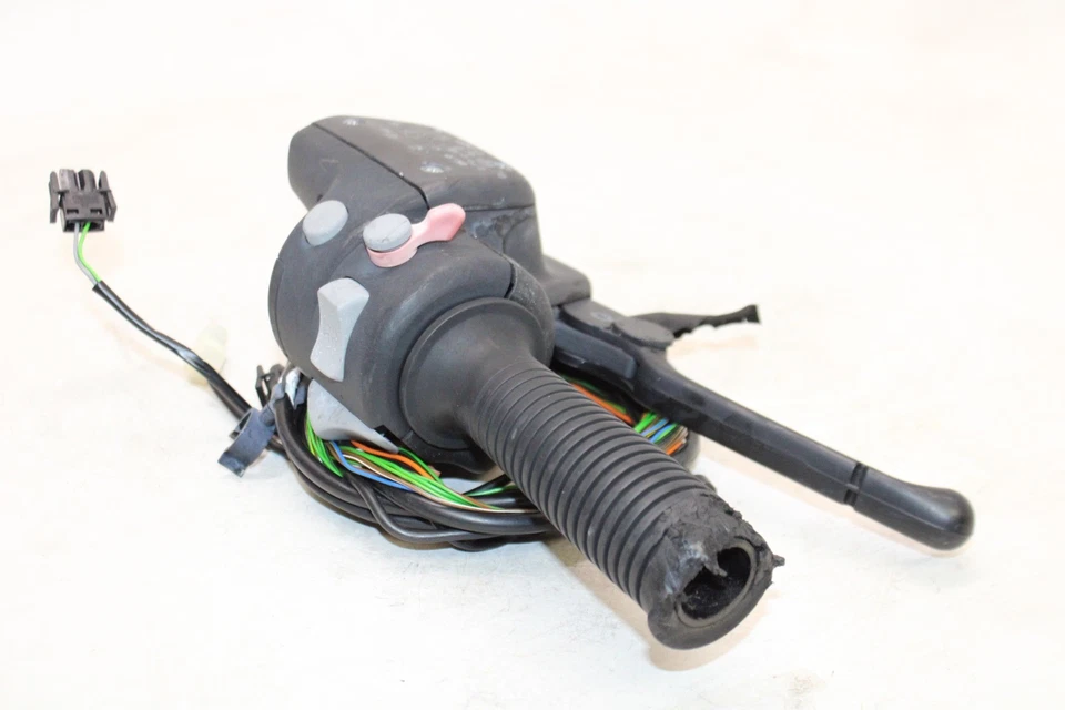 99-05 BMW R1150GS OEM CLIP DERECHO EN MANGO INTERRUPTOR DE ARRANQUE APAGADO CON MAESTRO Foto 4 de 4