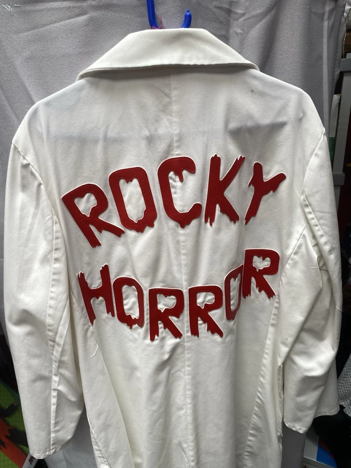 "Abrigo de laboratorio Rocky Horror Show - 42/44""" Foto 2 de 4