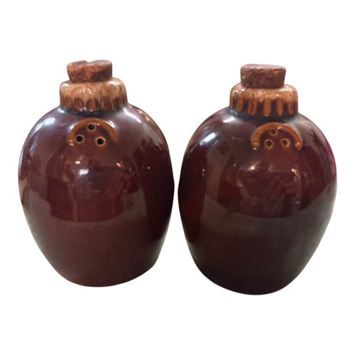Vintage Stunning Hull Drip Pottery Salt &Pepper Shakers w/Corks Oven Proof USA - Picture 2 of 8
