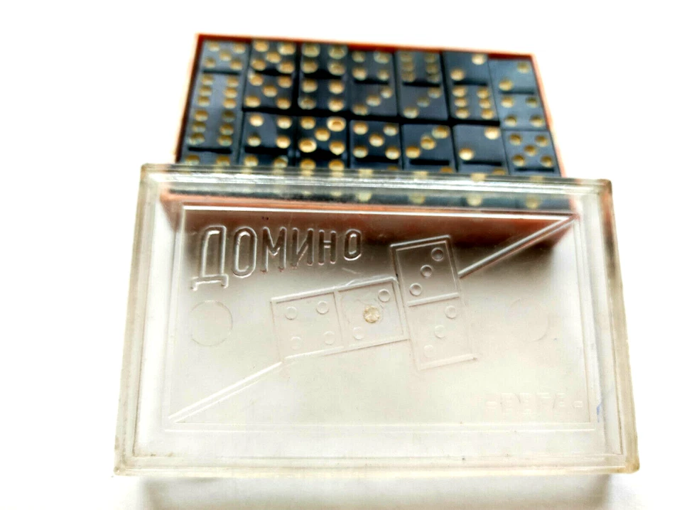 DOMINOES Travel Board Game Made in Bulgaria, 1950's, Bakelite pulls, Plastic Box - Image 4 of 4