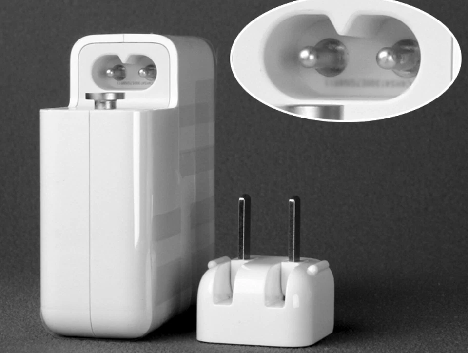 61W USB C Type C Power Adapter For MacBook PRO 13" A1718 A1708 OEM Charger Cable - Image 4 of 4