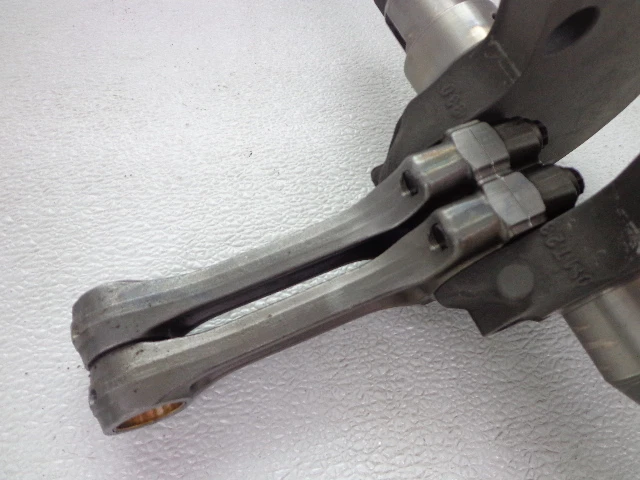 Коленвал 2001 Aprilia SL1000 V60 Falco - Изображение 4 из 4