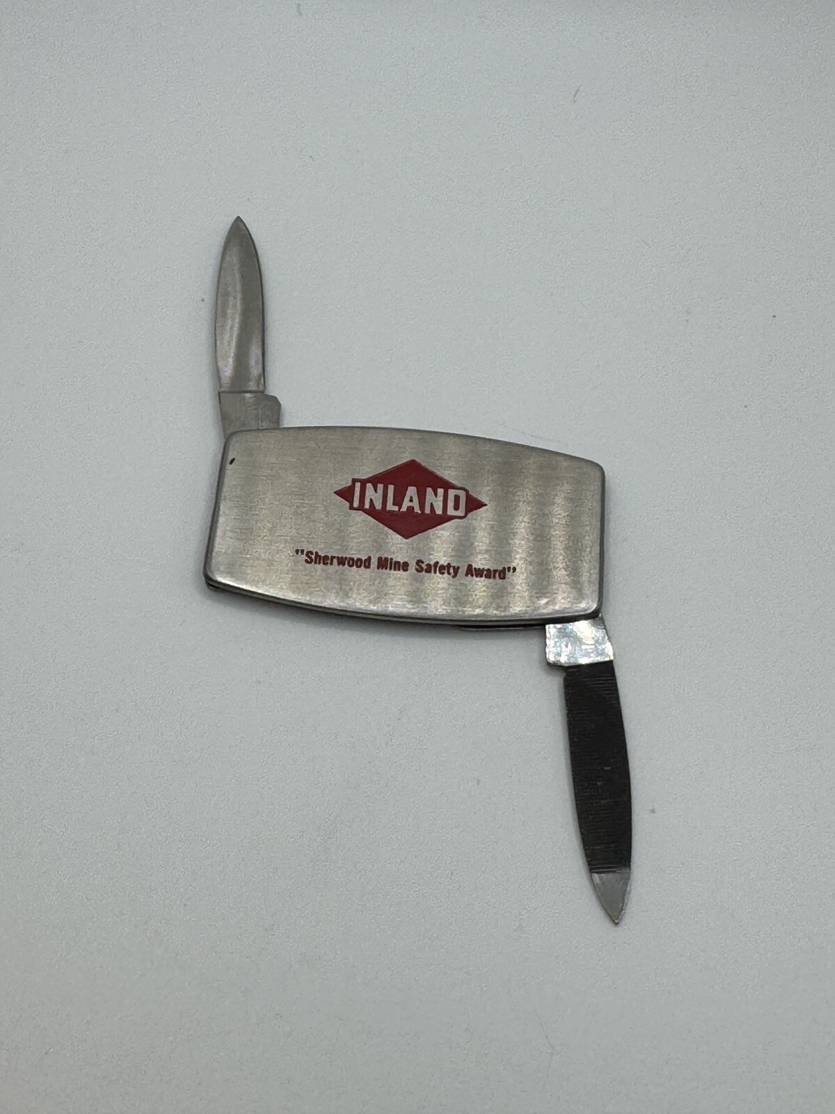 Vintage Zippo INLAND  Slim Folding Pocket Knife with Small Blade & Nail File 2”