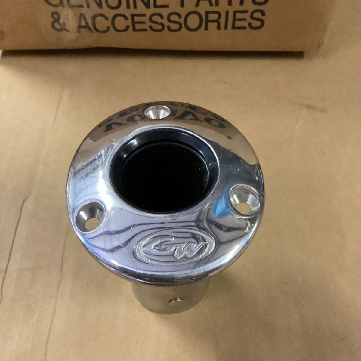 GRADY WHITE ROD HOLDER - SHORT VERTICAL 