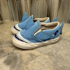 Vans Classic Sneakers Toddler Size 6 Blue Slip-On Shark Shoes Unisex Boys Ocean