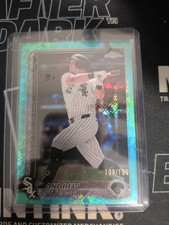 2025 Topps Chrome Logofractor Andrew Vaughn #235 Teal Refractor /199 TZ