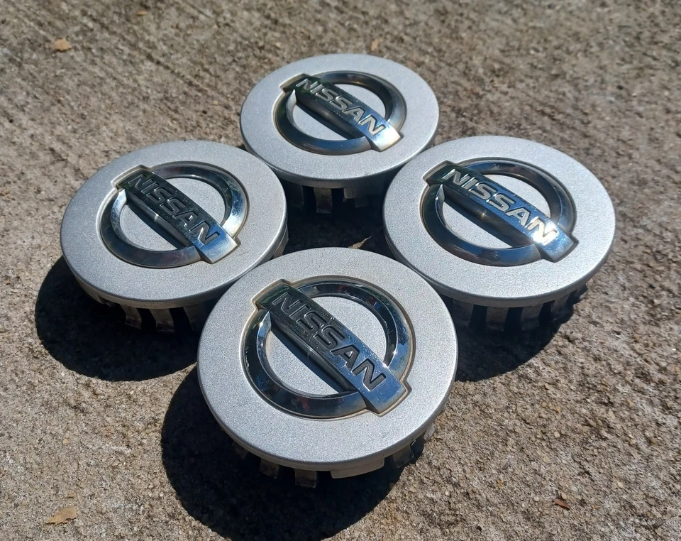Juego de 4 tapas centrales Nissan Frontier Xterra Pathfinder, 2002-2016 p/n 40342 EA210 Foto 2 de 3