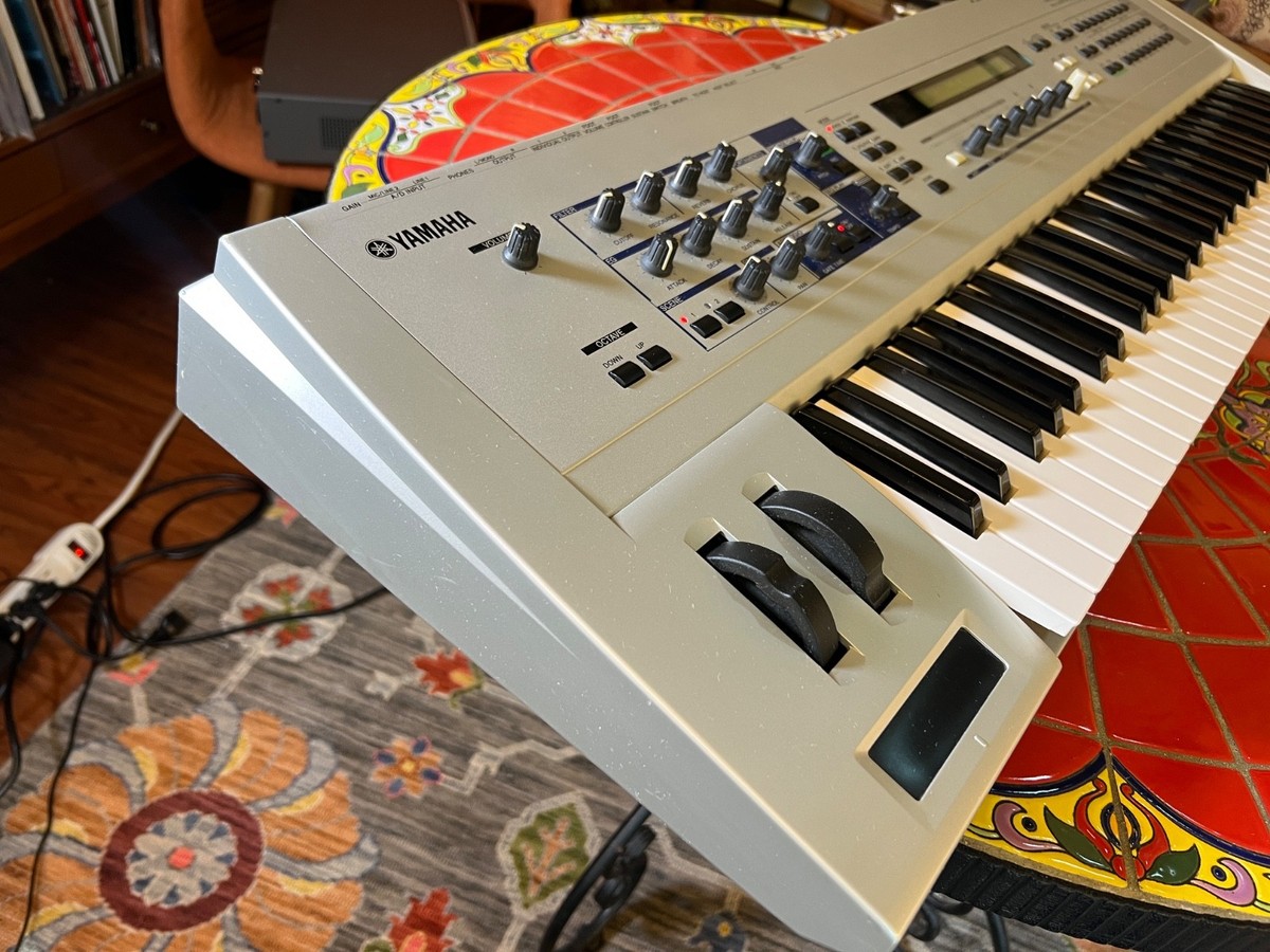 YAMAHA CS6x シンセサイザー 61鍵 Yamaha CS-6X CS6X Digital Keyboard Synthesizer Japan Musical