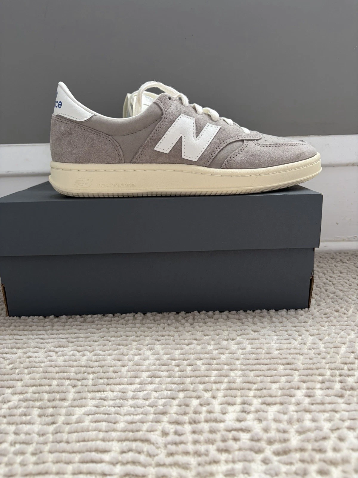 New Balance T500
Opens in a new window or tab