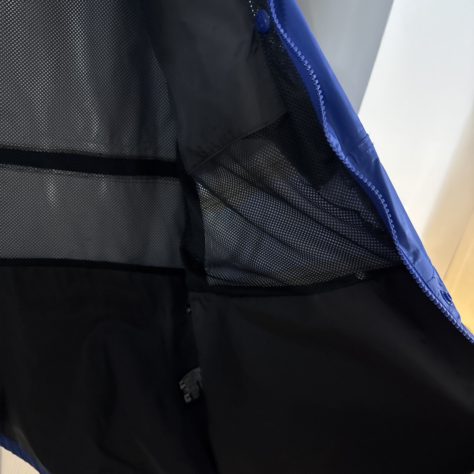 Large Helly Hansen Blue  Full Zip Windbreaker Jac… - image 4