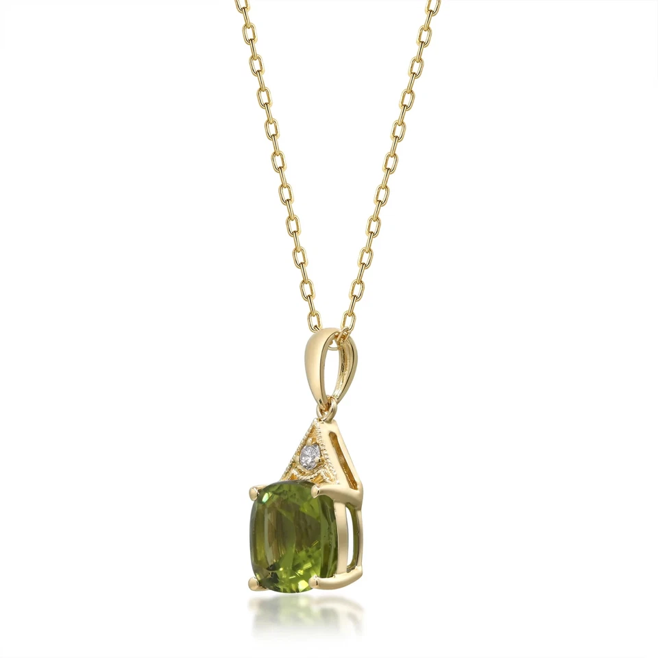 Without Chain 14k Yellow Gold 1.64 ctw Natural Green Peridot and Diamond Pendant - Image 3 of 4