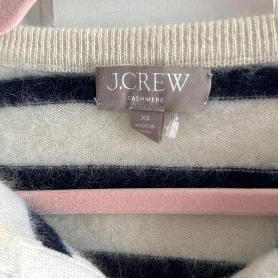 J Crew Brushed cashmere fitted cardigan sweater in stripe - Изображение 4 из 4