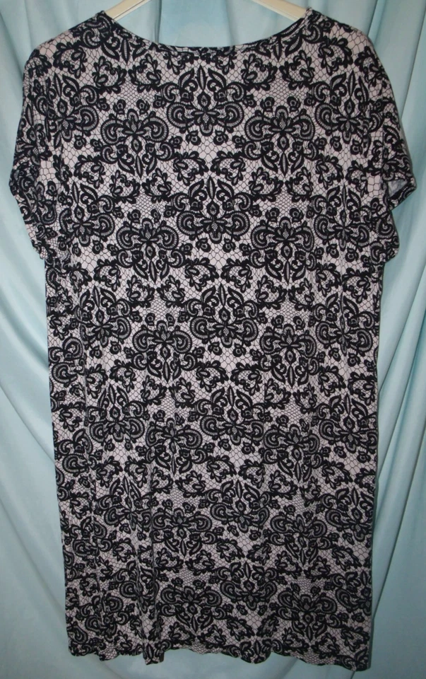 daisy fuentes Black Ivory Geometric Soft Pullover T-Shirt Dress Size 1X - Image 4 of 4