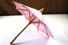 DOLL MAKING WOODEN LIGHT PINK PARASOL 14" DIAMETER, LOT OF 2 STUDIO-20 