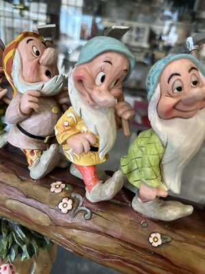 Enesco Jim Shore Disney Traditions Seven Dwarfs Musical