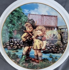 Hummel “ Hello Down There “ Plate