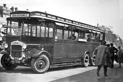 Ftt-98 Vintage Bus Coach, Boscombe Arcade, Bournemouth, Dorset 1920's. Photo