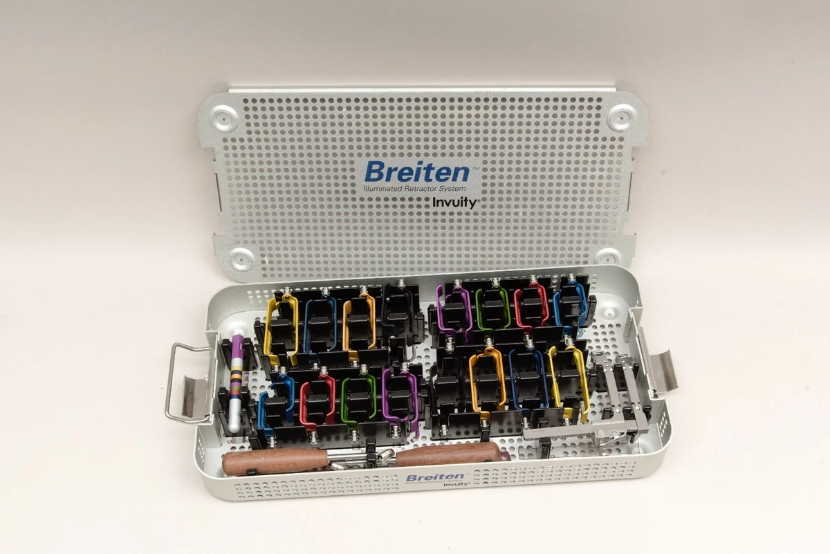 Invuity Lighted Retractors Shelly Lighting