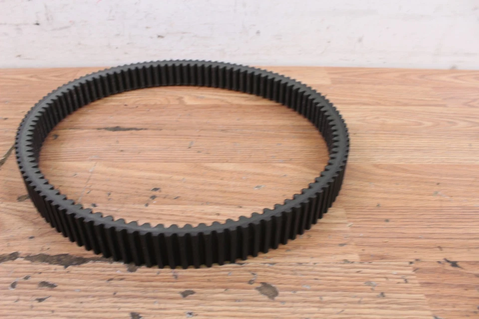 Cinturón de embrague Ski-Doo Summit X 800R XM 2015 417300391 Foto 4 de 4