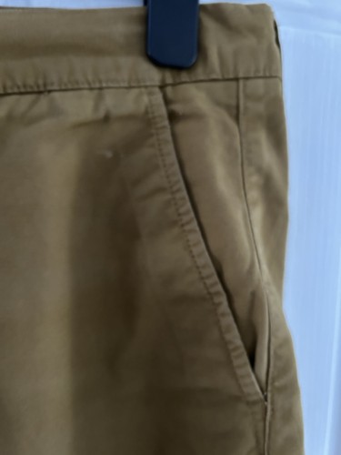 Men's H&M Mustard Chino Shorts, 34w X 9l, 5 Pocket Design, VGC - Picture 4 of 8