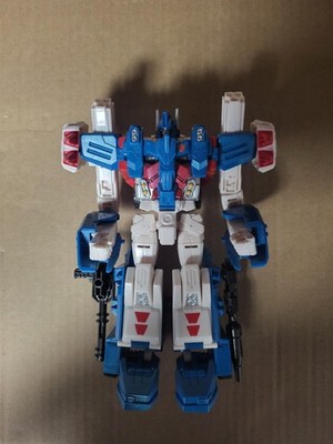 Transformers Combiner Wars Ultra Magnus Leader Class Complete