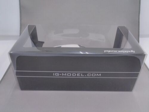 IGNITION MODEL Pearl White PAMDEM R35 GT-R Used From Japan - Picture 8 of 14