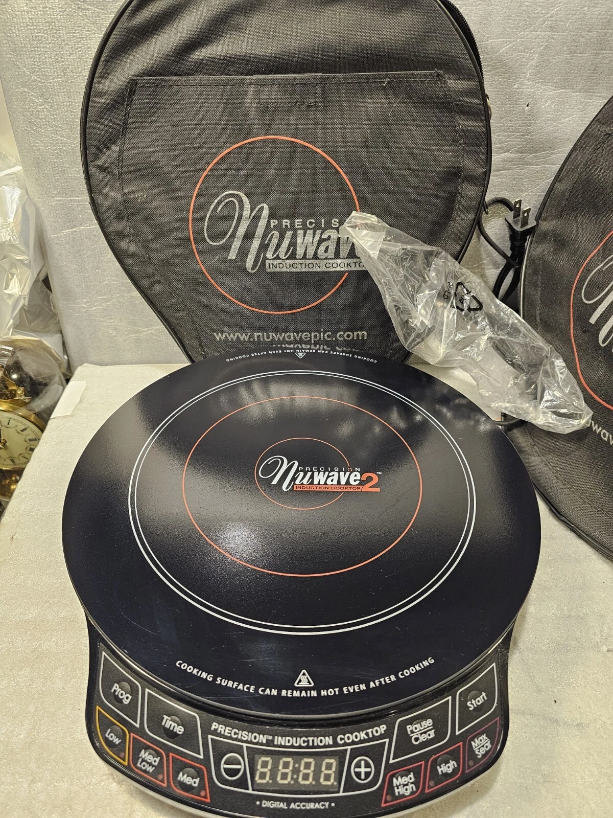 NuWave 30121 Precision Induction Cooktop Burner. New w/ Bag